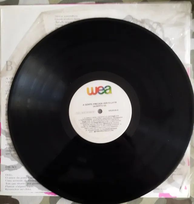 Vinil LP Gilberto Gil - A Gente Precisa Ver O Luar (Coletânea 1989) MPB / Soul - Foto 5