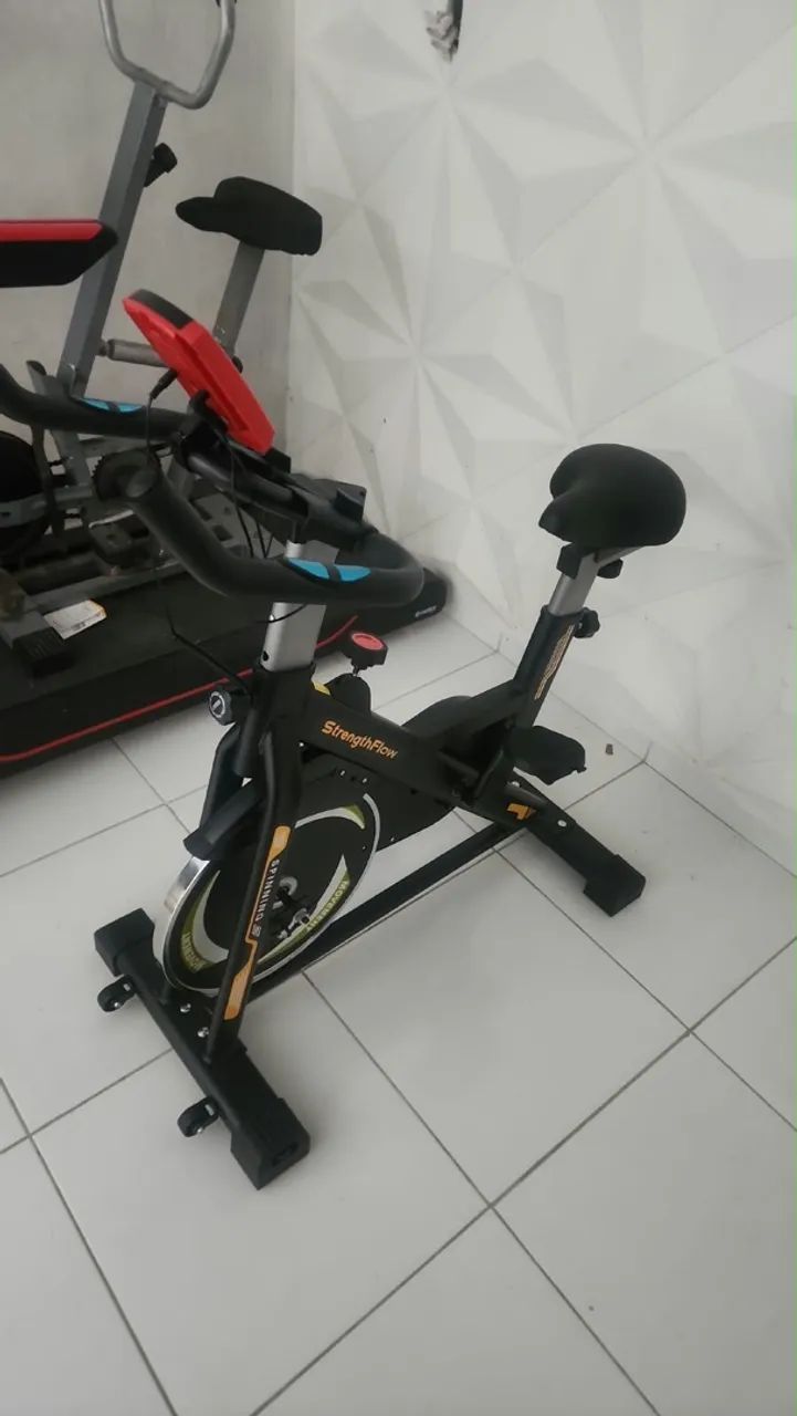 BICICLETA ERGOMÉTRICA