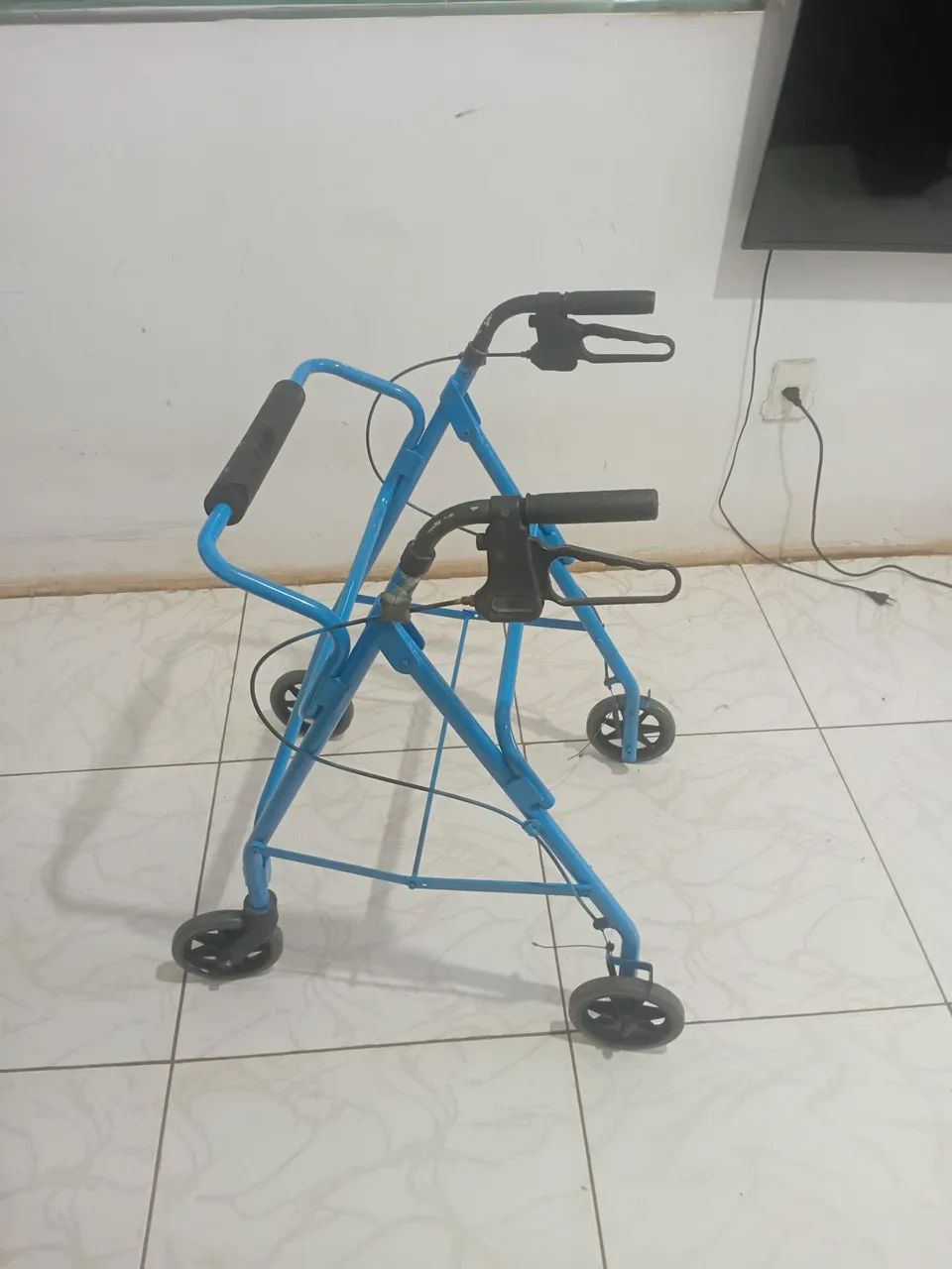 Andador usado