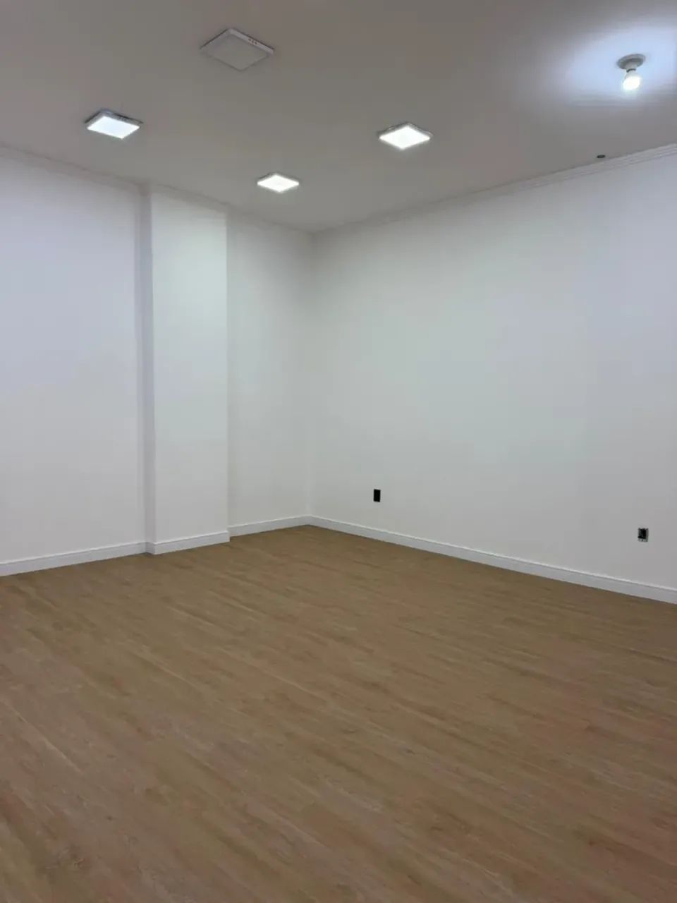 Sala comercial para Locação  PROXIMO A CAIXA ECONÔMICA - Meia Praia | Itapema/SC - Foto 4