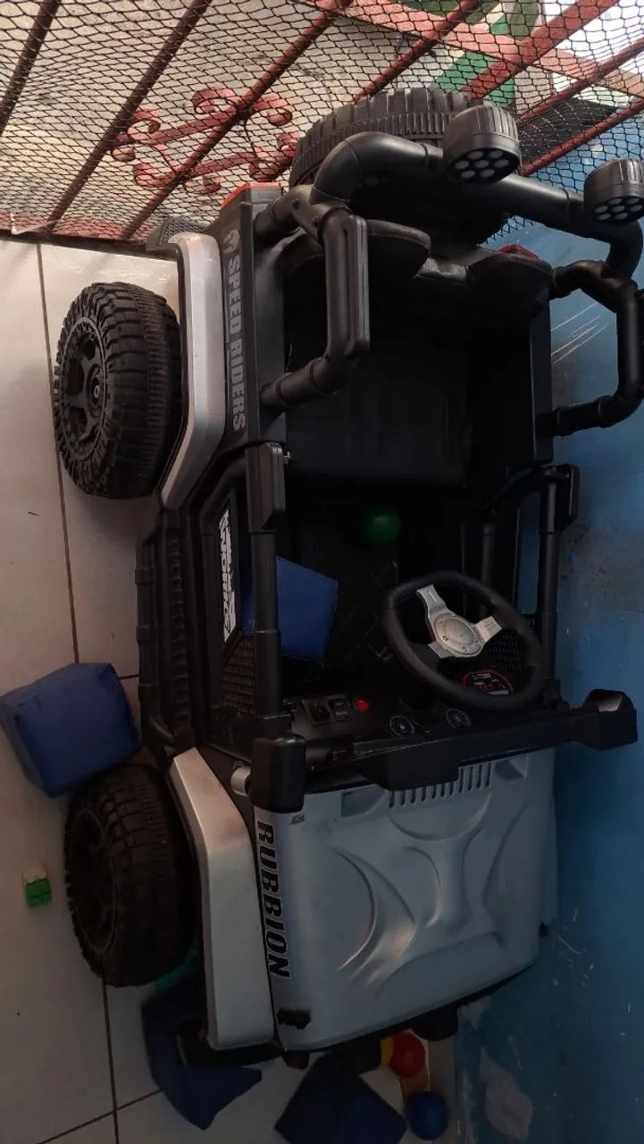 Carrinho elétrico 