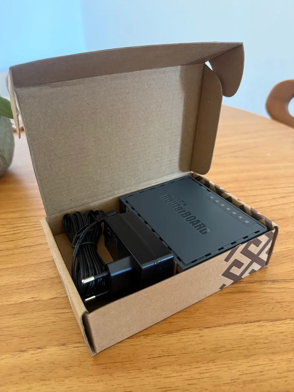 Mikrotik RB760iGS - Foto 4