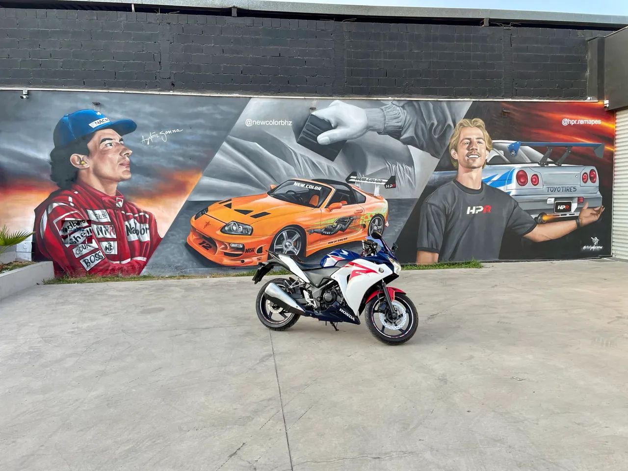CBR 250R - Foto 4
