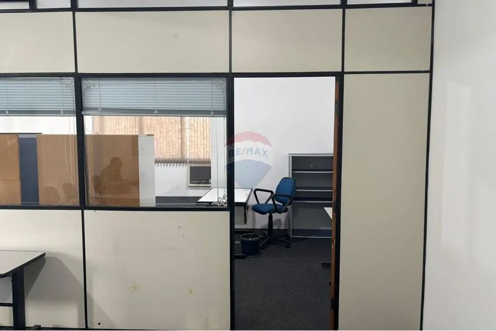 RE/MAX Aluga Sala Comercial na Avenida Princesa D'Oeste- 76m²- R$ 1.900,00 - Foto 3
