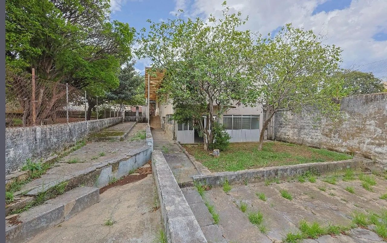 3 lotes com casa no Pompéia  - Foto 2