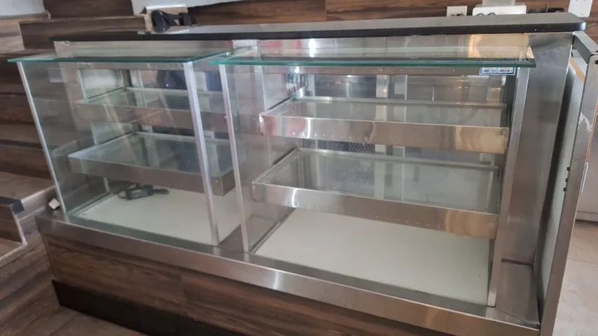 Balcão com vitrine, QUENTE E FRIA - Foto 2