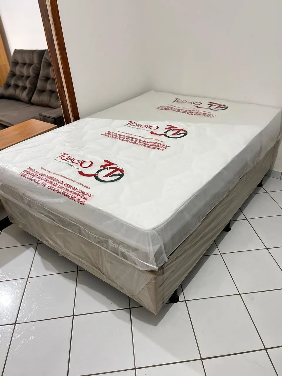Cama Box Casal Molas Ensacadas Topázio Grécia (Nova/Lacrada)