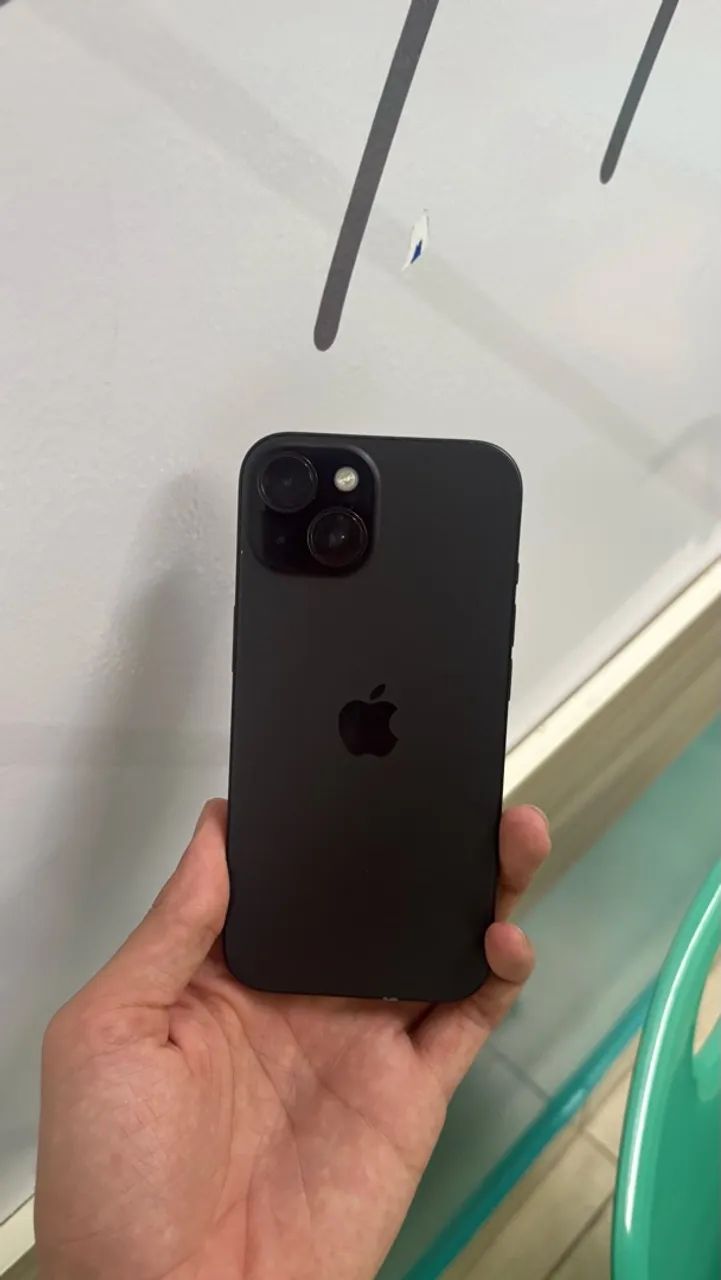 IPHONE 15 todo original 89% de bateria - Foto 2