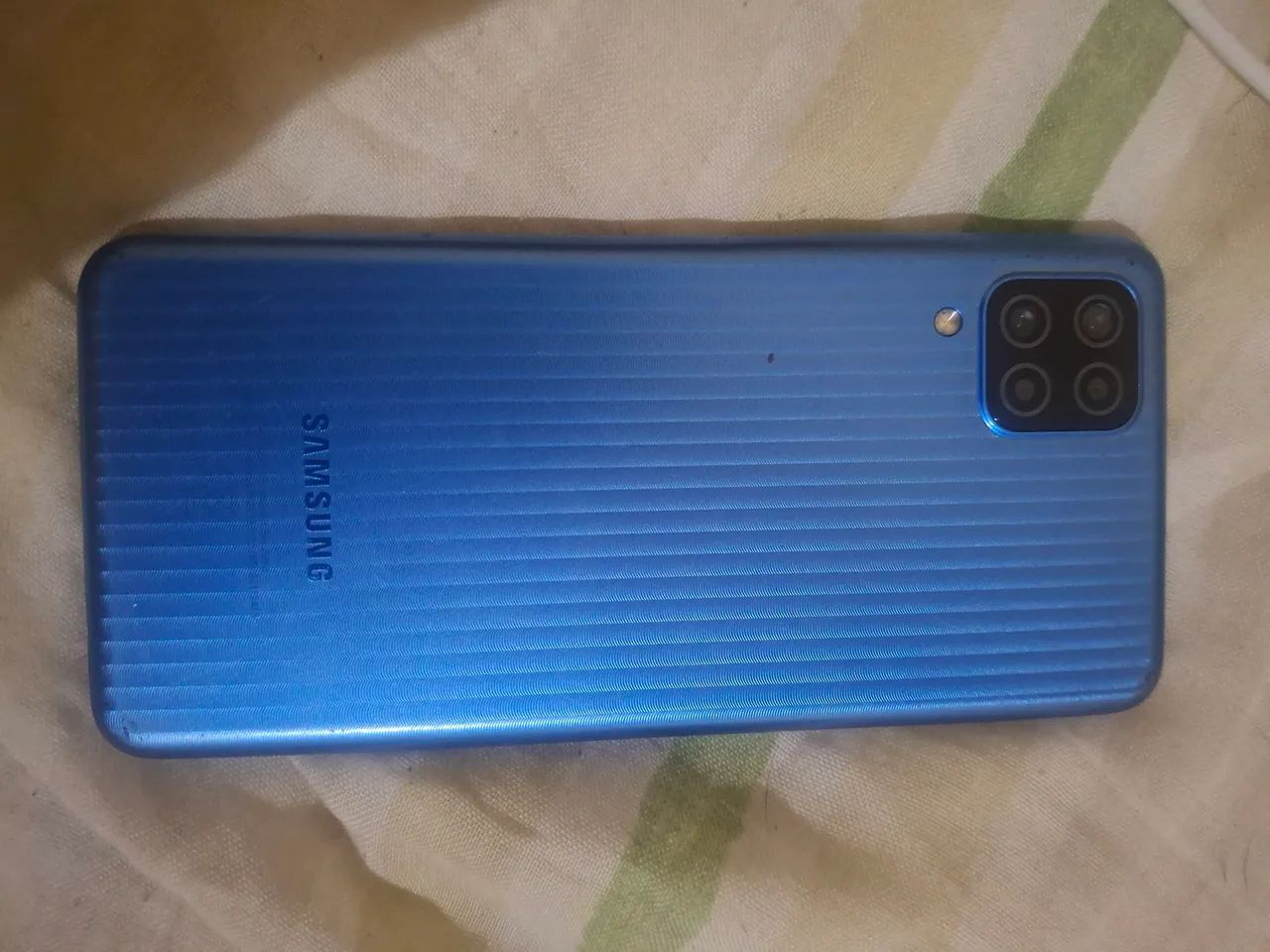 Samsung m12 - Foto 2