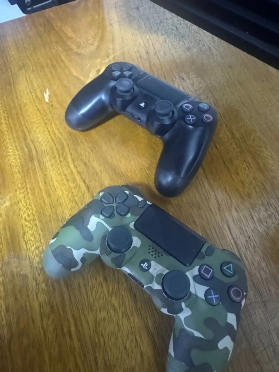 Playstation Pro 4 1 tera - Foto 2