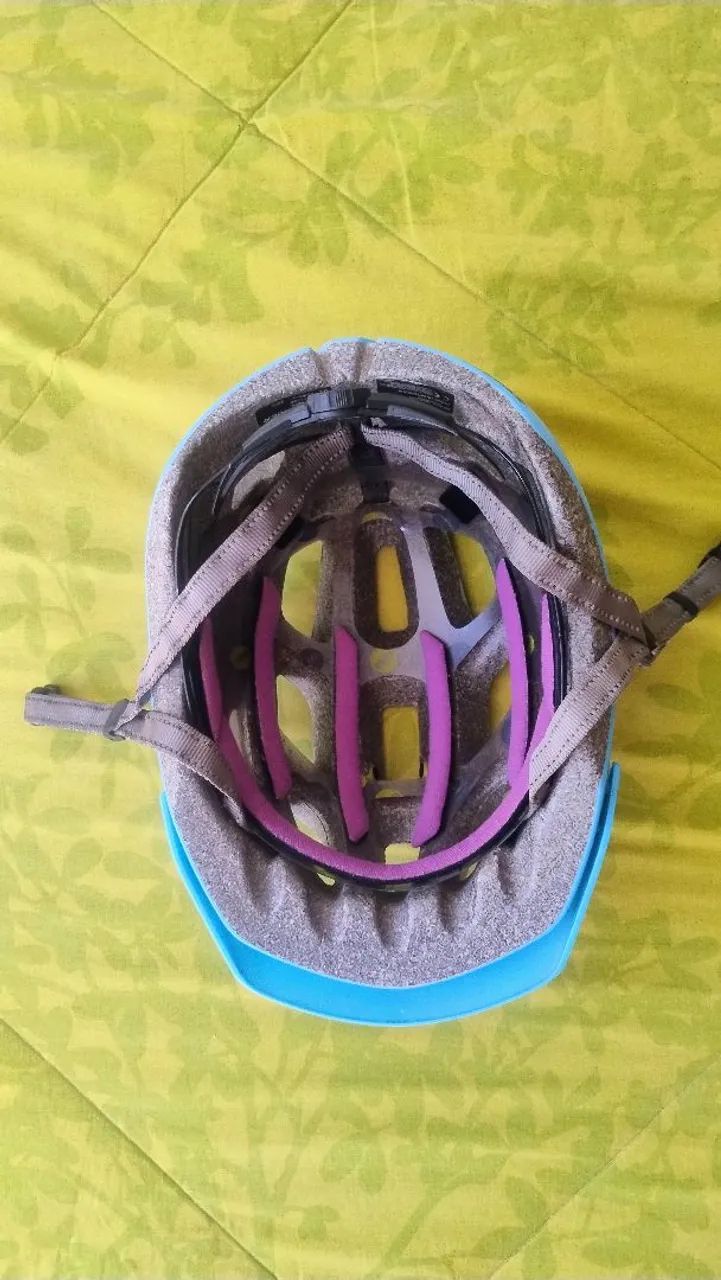 Capacete Bontrager Solstice com Mips - Foto 3