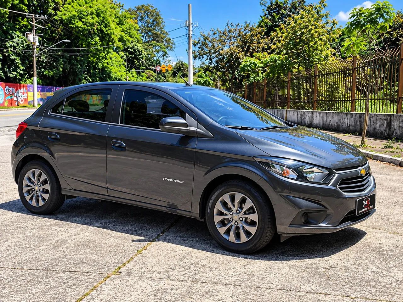 Chevrolet Onix Hatch Advantage 1.4 8V Flex Aut. 4P, foto 2 de 12