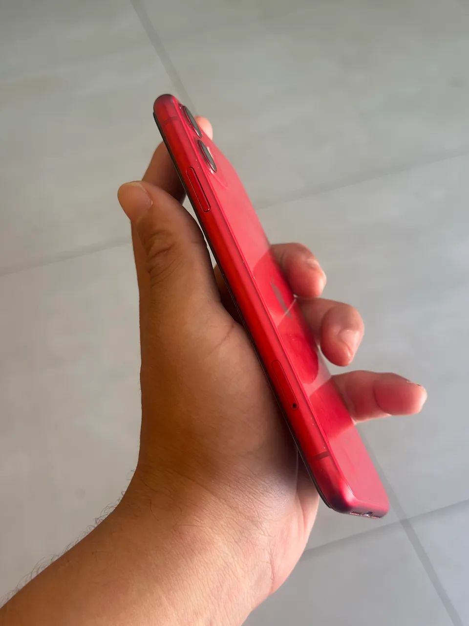 iPhone 11 red 128 GB - Foto 2