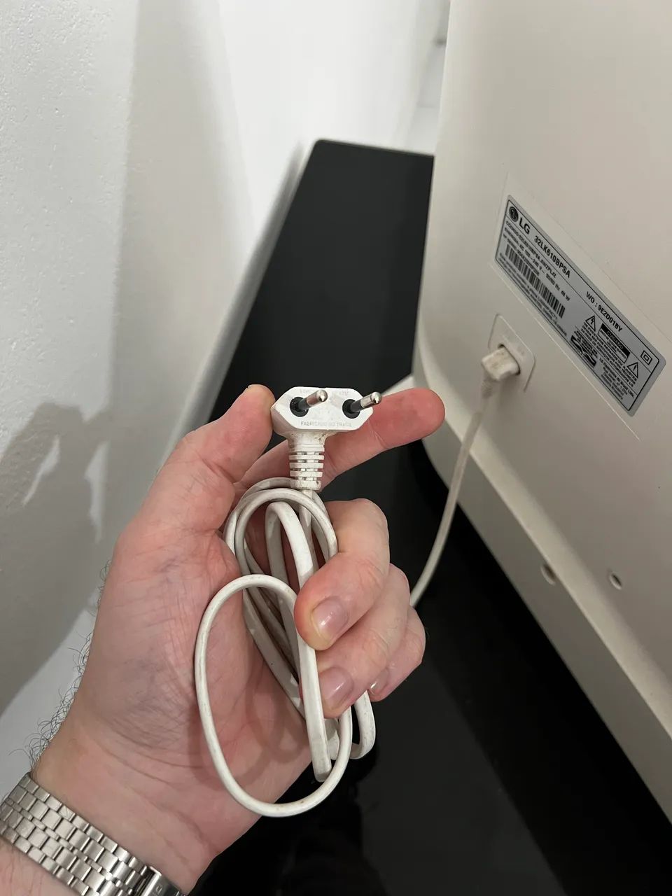 TV LG SMART BRANCA 32 POLEGADAS - Foto 4