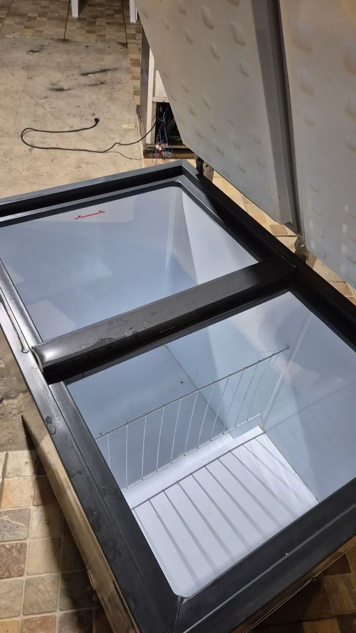 Freezer semi novo c documento  - Foto 4
