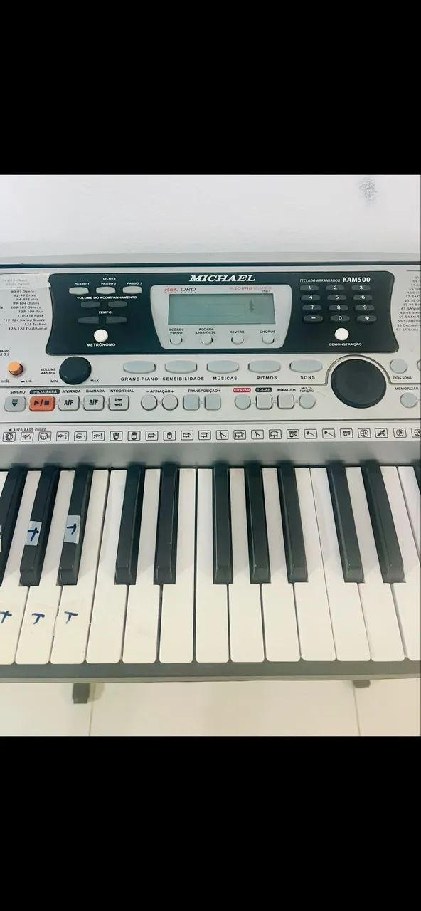 Vendo teclado Michael 