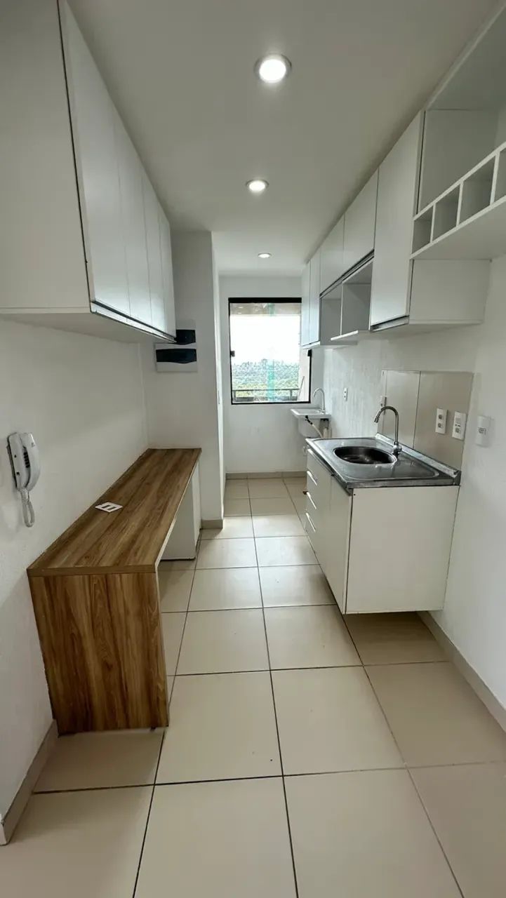 Vende-se Aurea Guedes 2/4 com elevador, varanda e garagem coberta - Foto 2