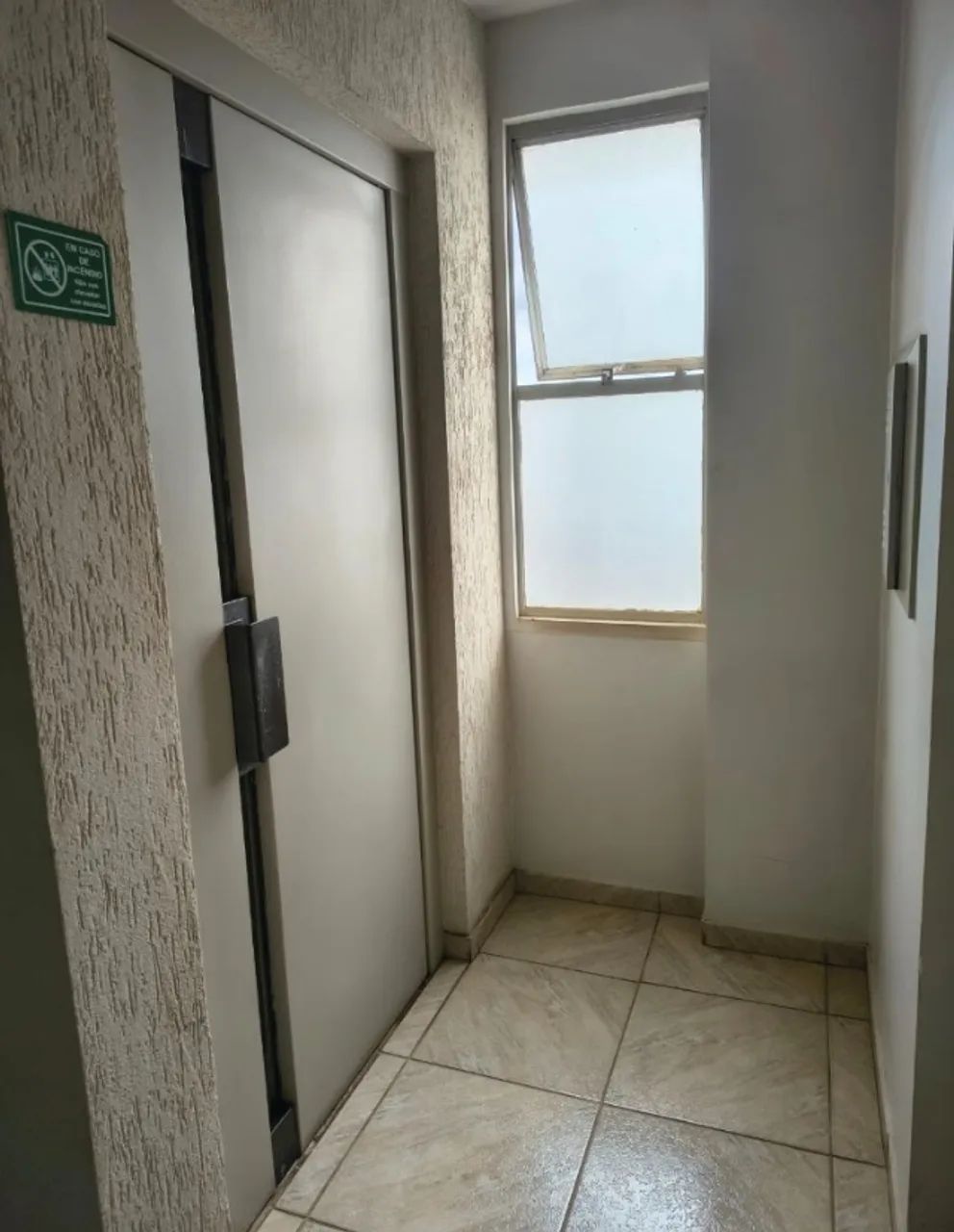 Vende-se Apartamento 2 Quartos - Setor Oeste - Contato: * - Foto 4