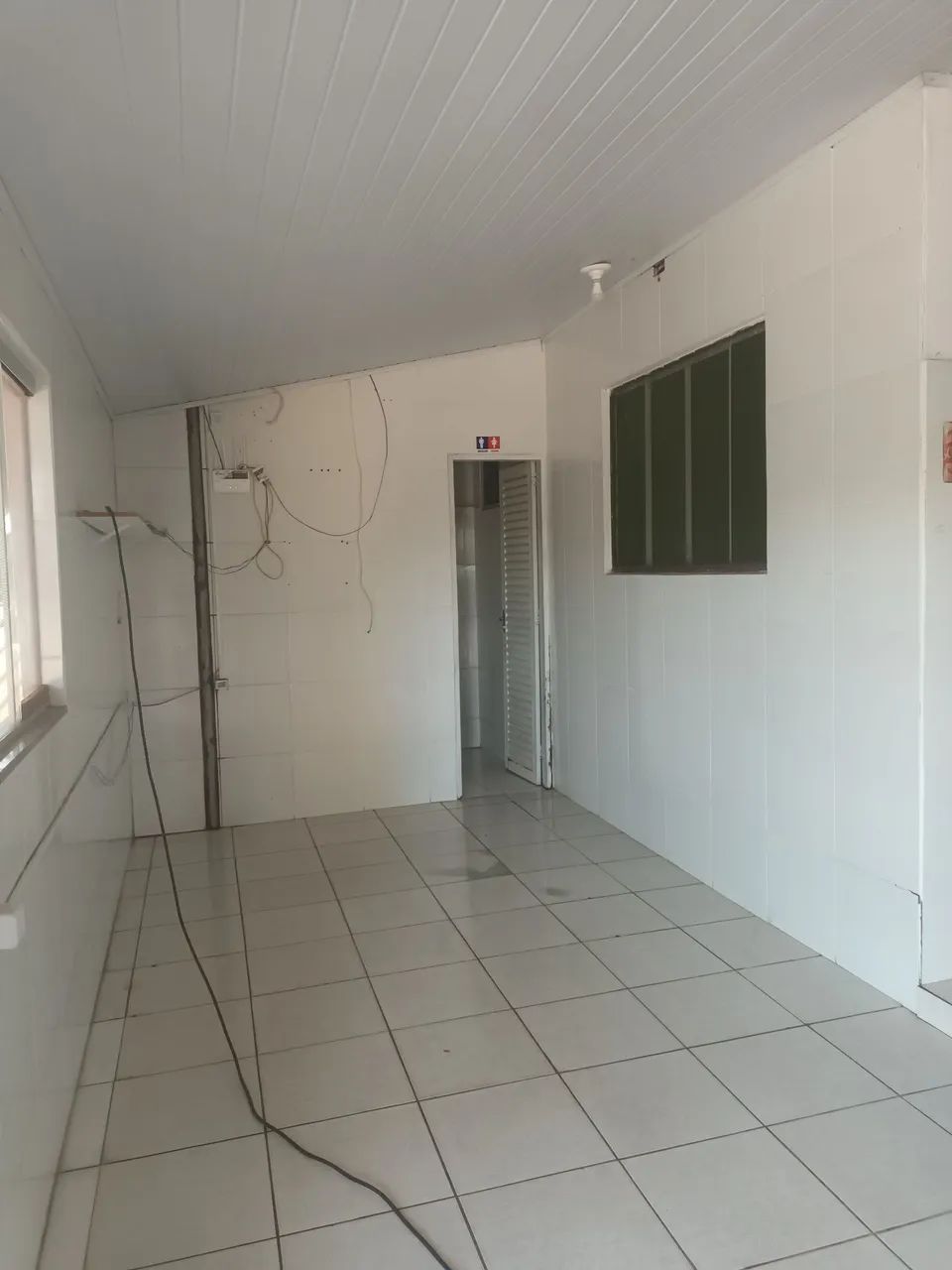 Vendo 7 kitnets +1 salão comercial no centro de Anastácio  - Foto 5