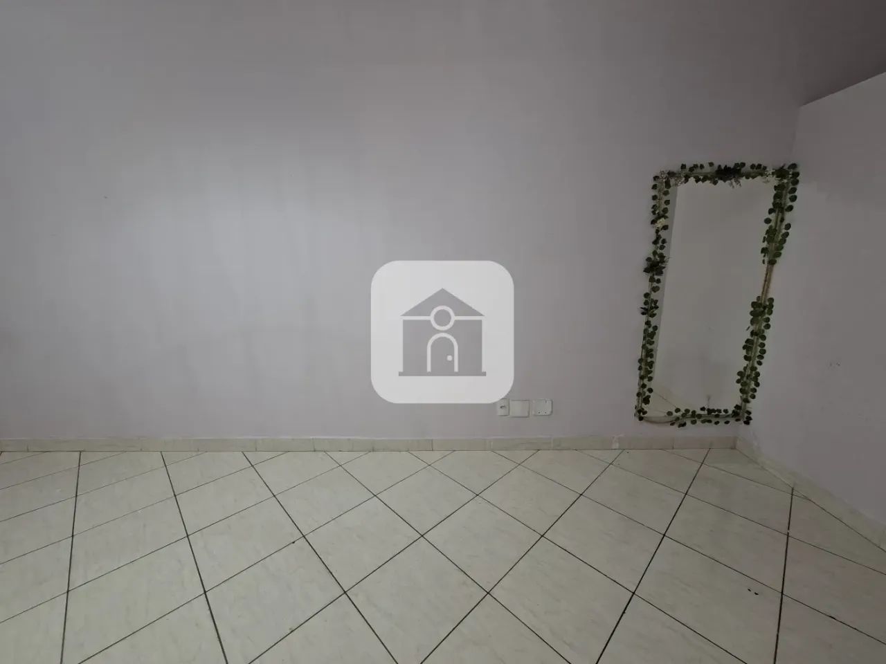 Loja para locação no bairro Saraiva - Foto 4