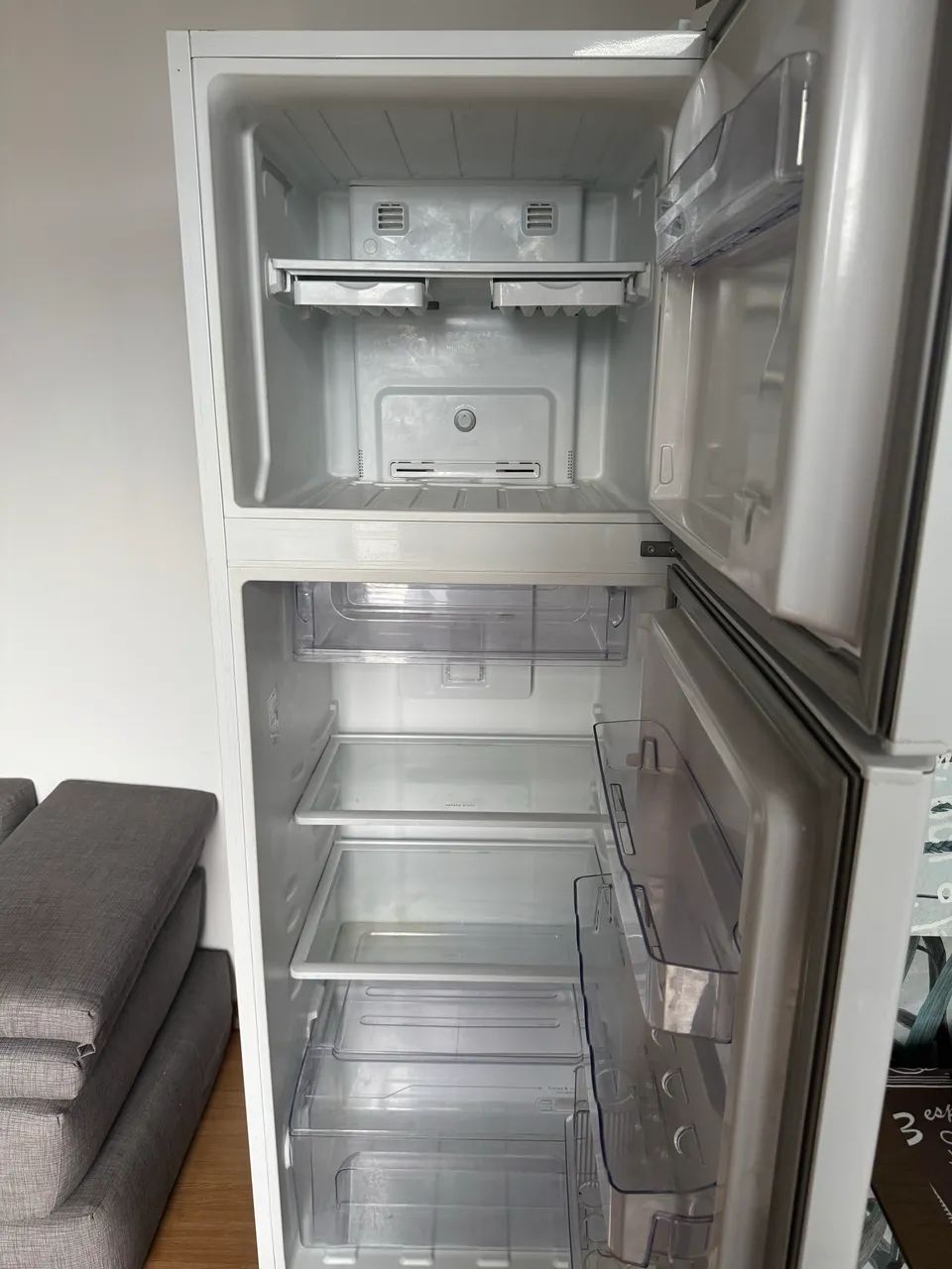 Geladeira Eletrolux Branca - Foto 4