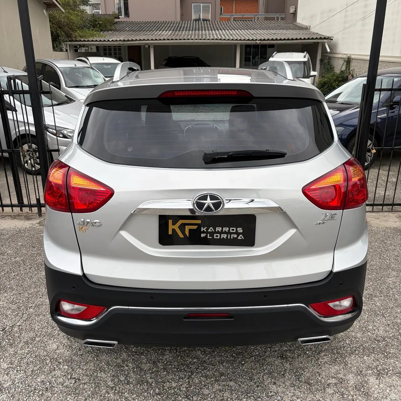 JAC T5 1.5 Jet Flex 16V 5P Aut. 2018 - Foto 4