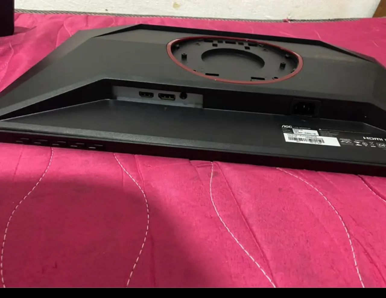 Monitor game aoc 24 polegadas 0.5m 24g4 180 hz pegando perfeitamente  - Foto 4