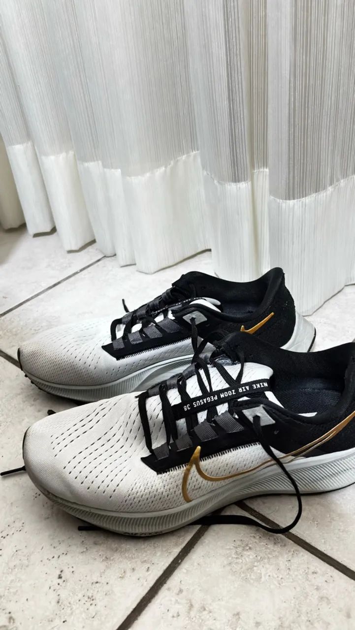 Nike Pegasus 38 - TAM 42 - Foto 2