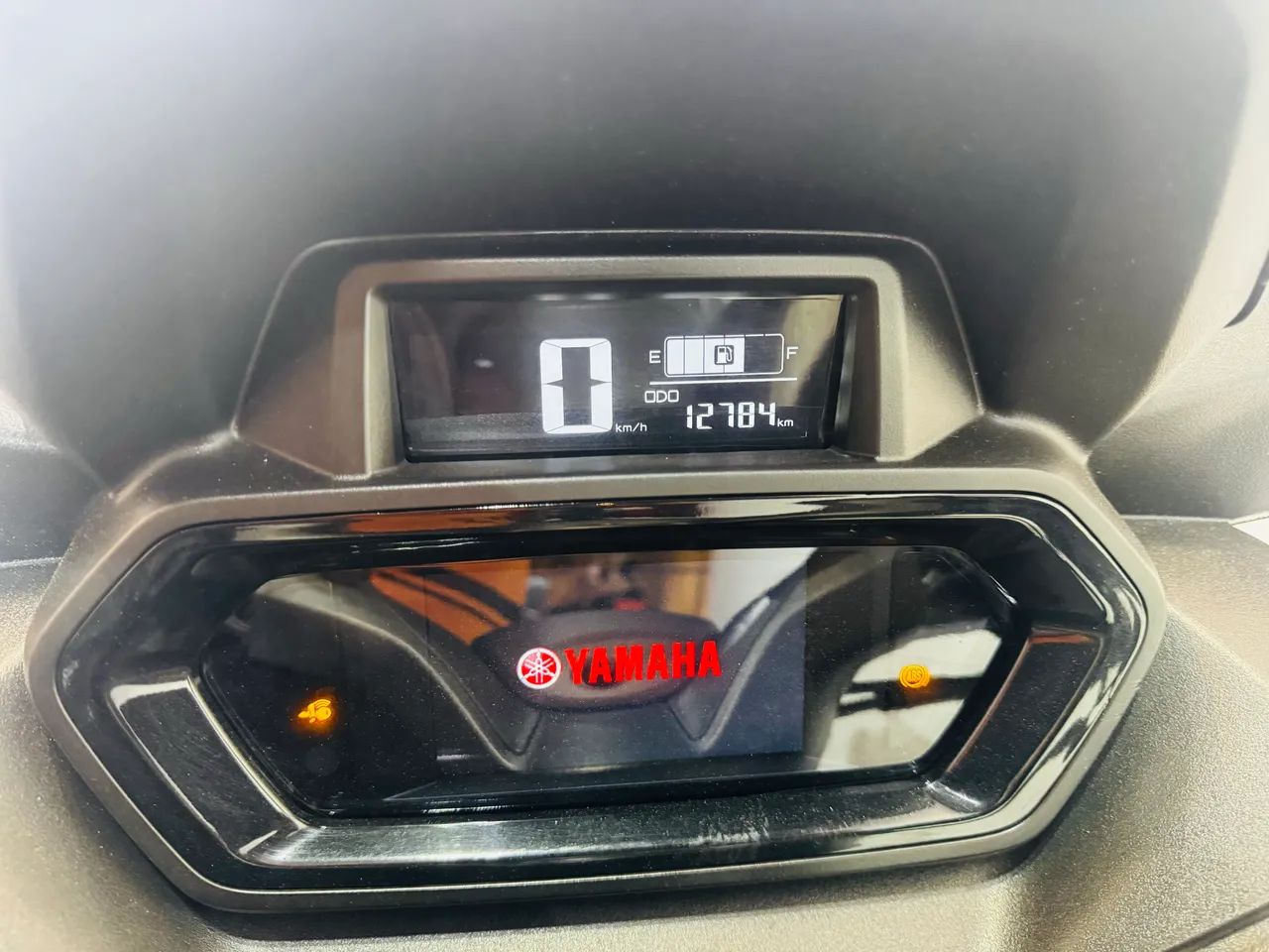 YAMAHA XMAX CONNECTED  - Foto 3