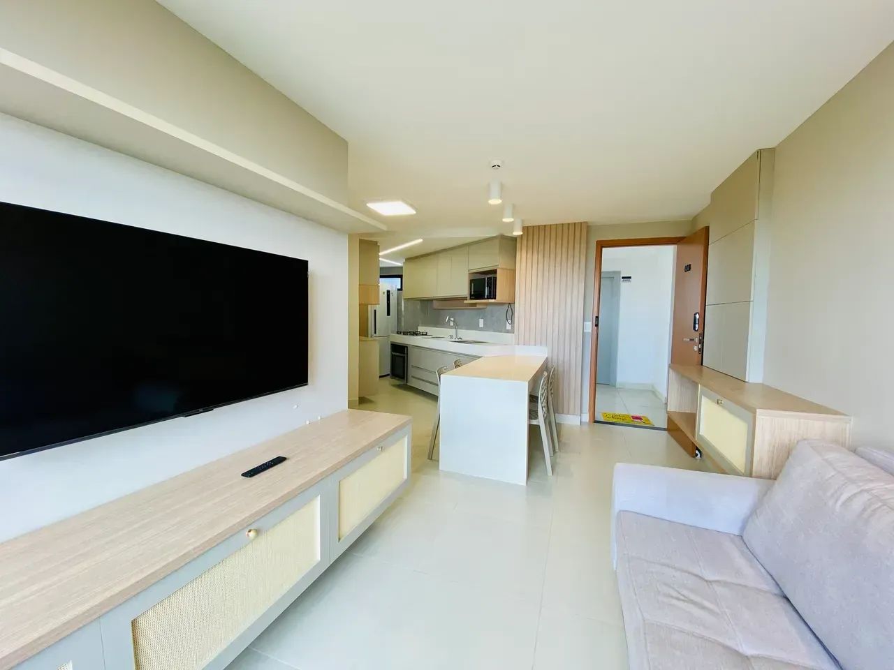 Flat 2 Quartos 100% mobiliado para locação no Bessa - Foto 2