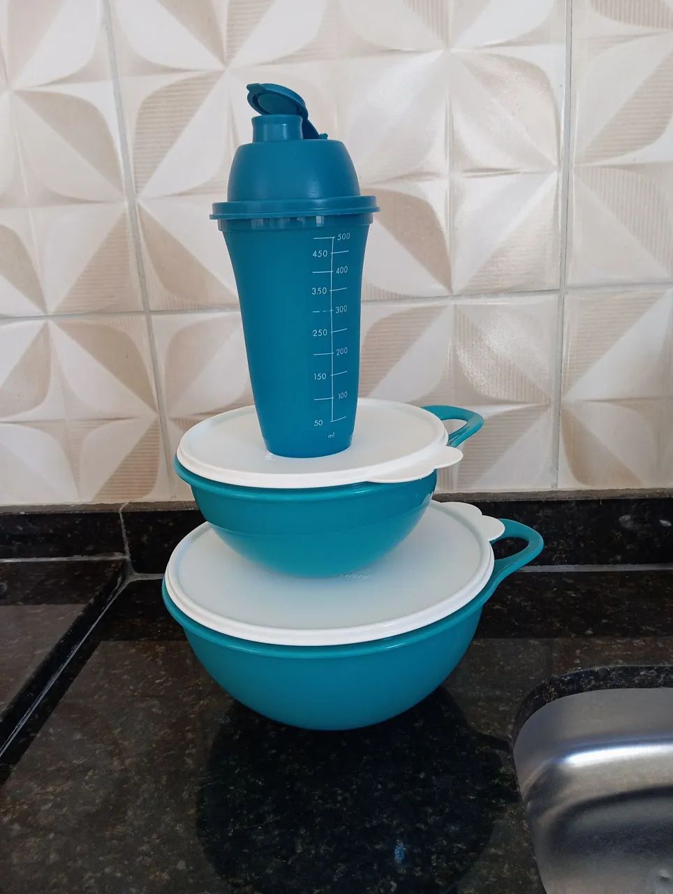 Tupperware 