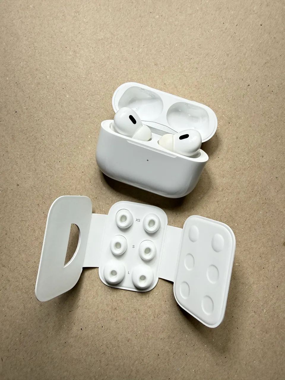 AirPods Pro (2 geração + Caixa Completa). ! Lightning! - Fones de