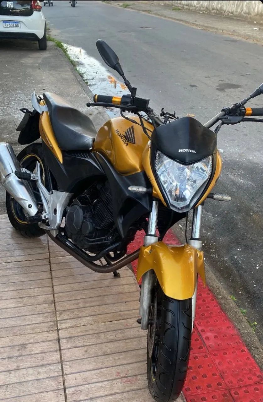 Cb 300r 