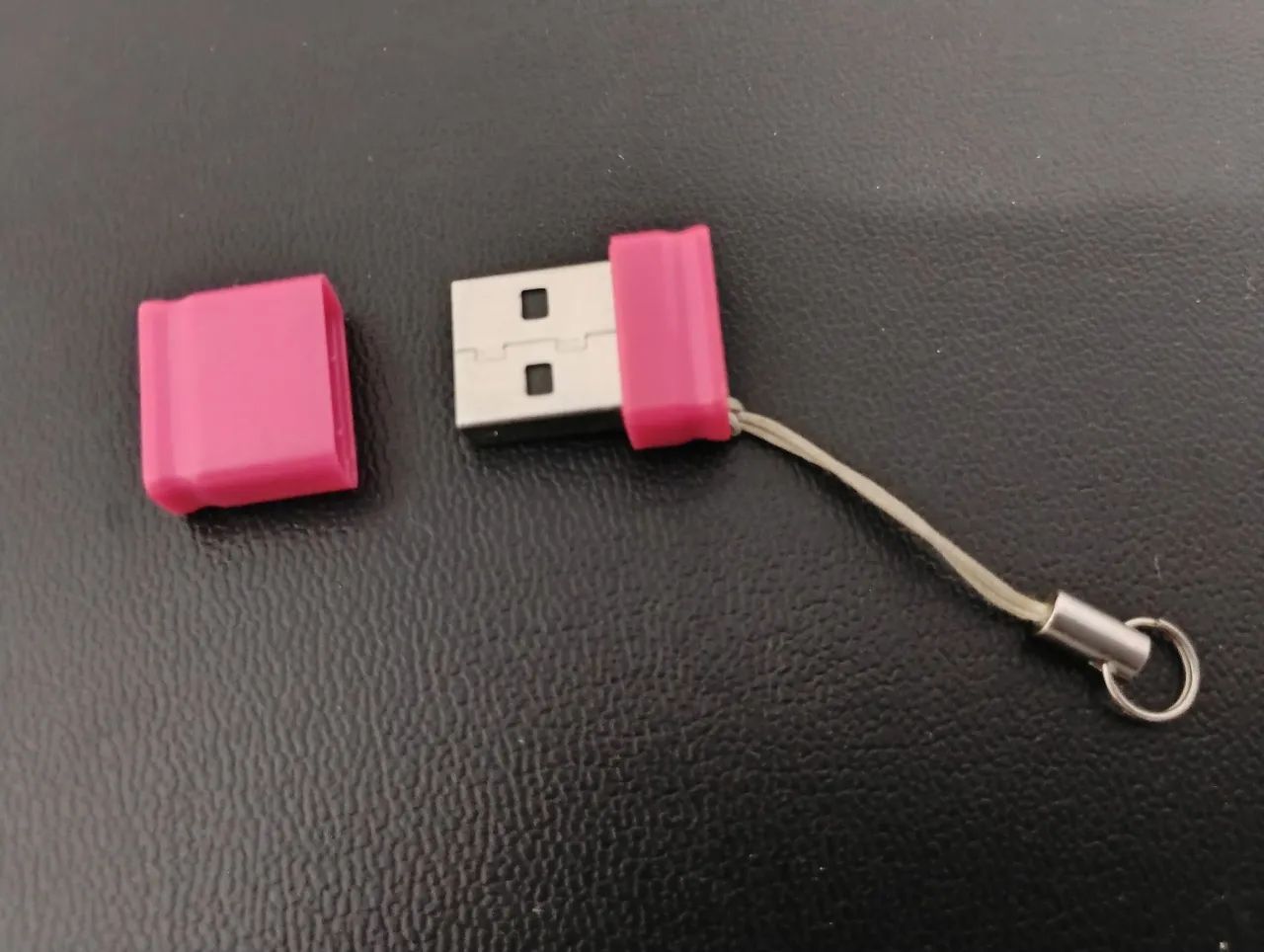Pendrive 4GB Rosa