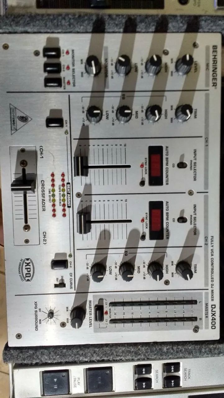 Mixer Behring DJX 400 - Foto 4