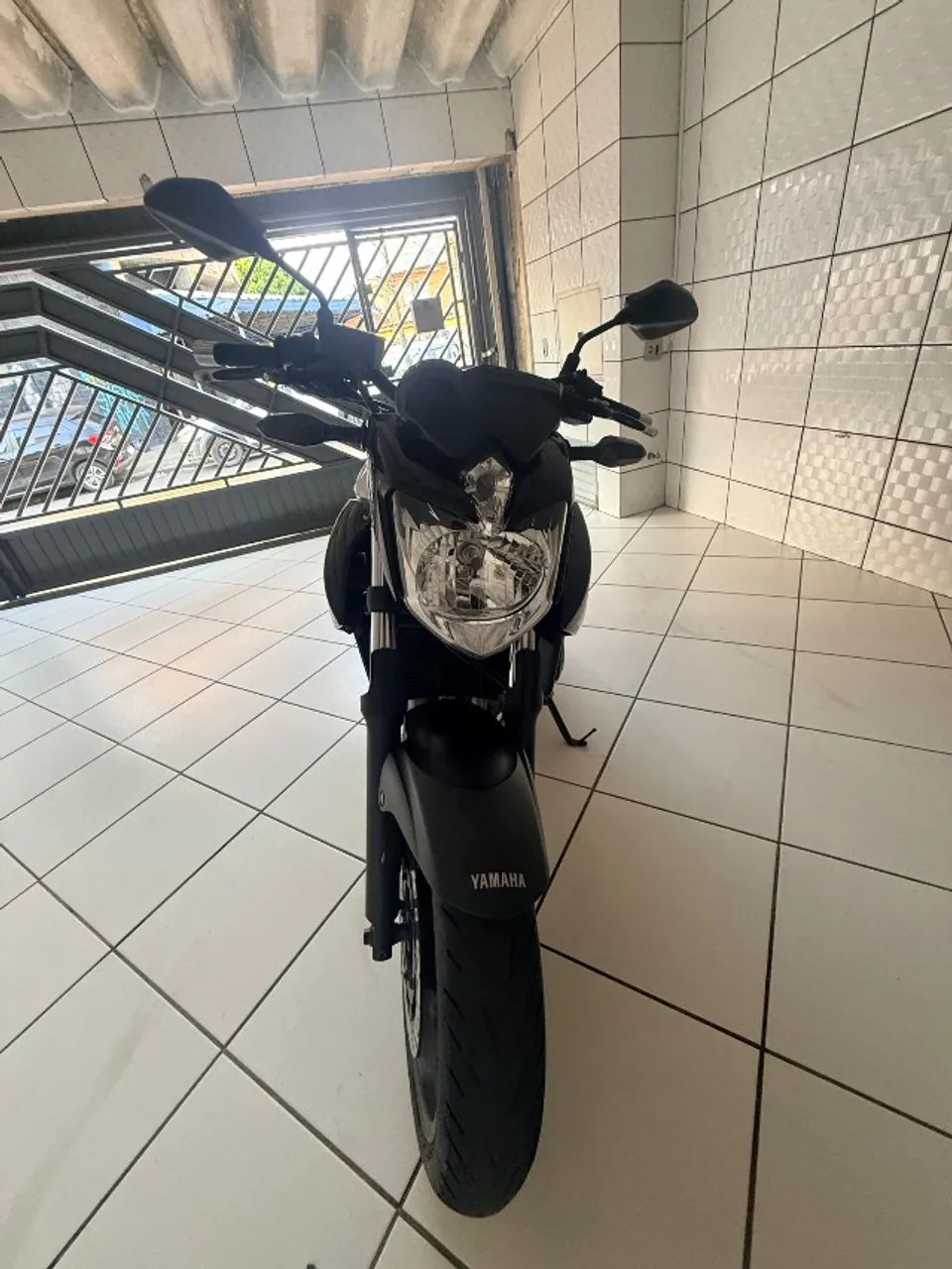 XJ6 N 2014/15- 600cc - Foto 4