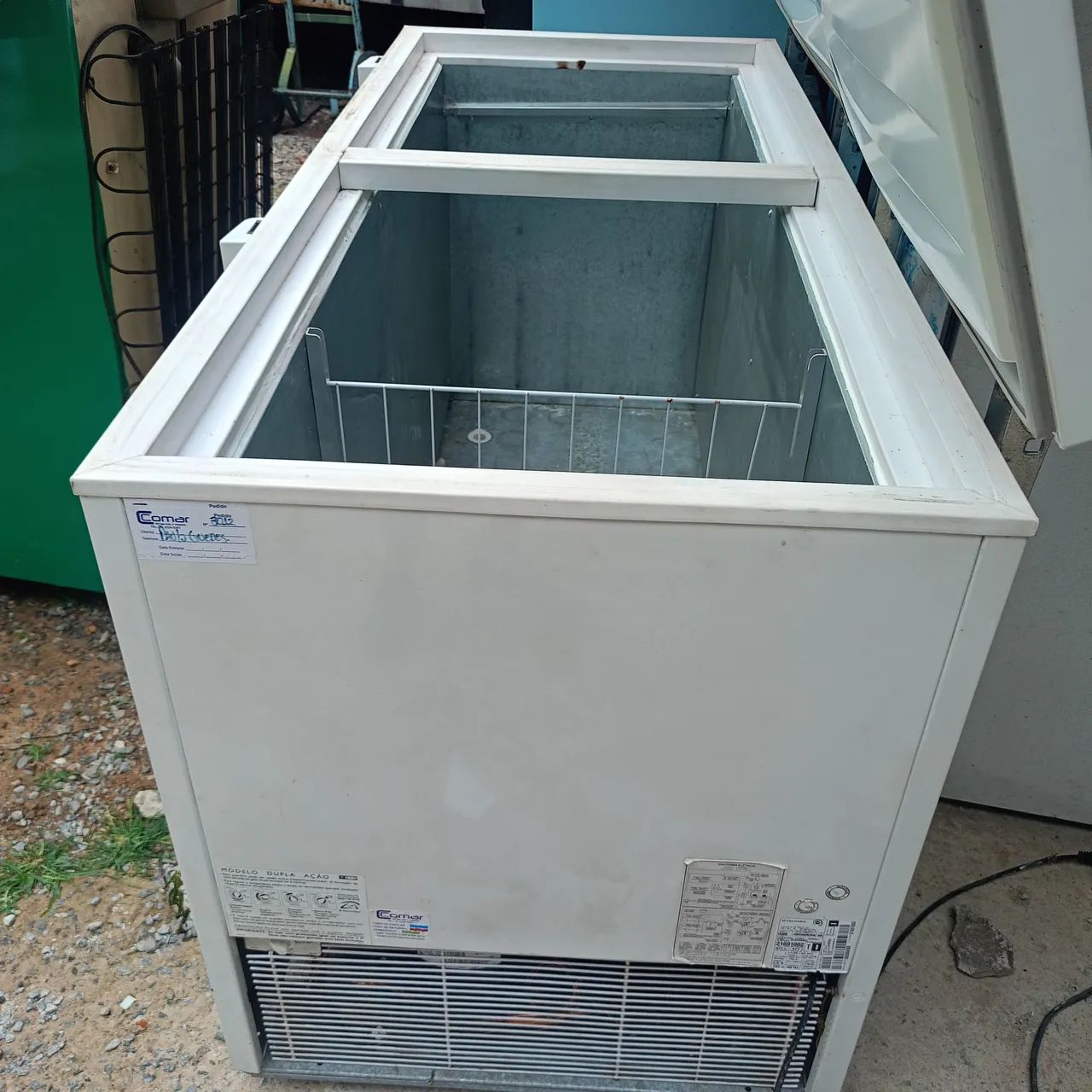 Freezer horizontal Eletrolux 500 L  - Foto 2