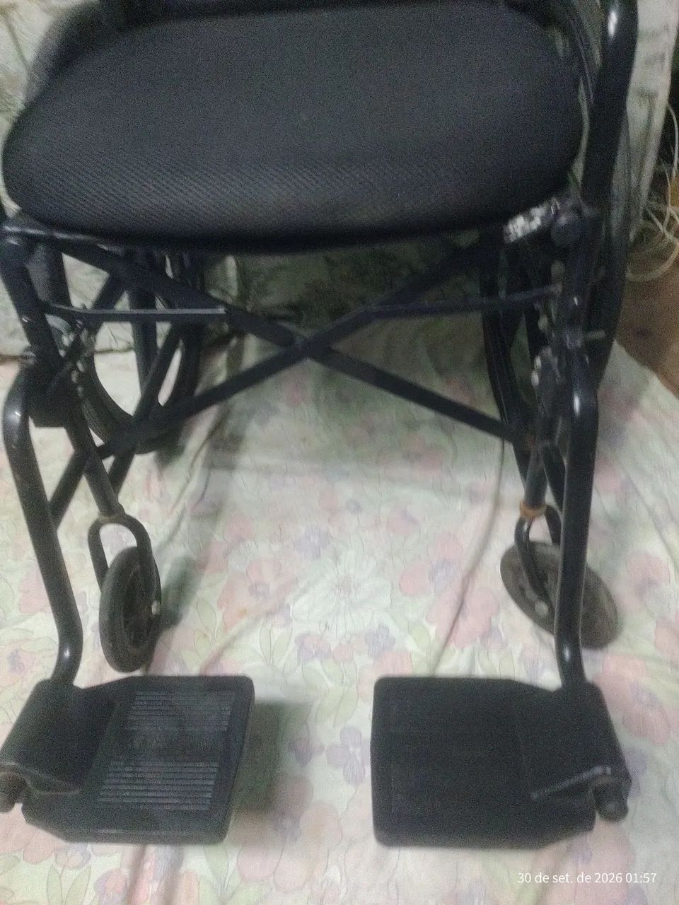 Cadeira de rodas para deficientes  - Foto 5