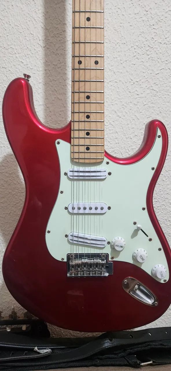 Tagima T635 Classic