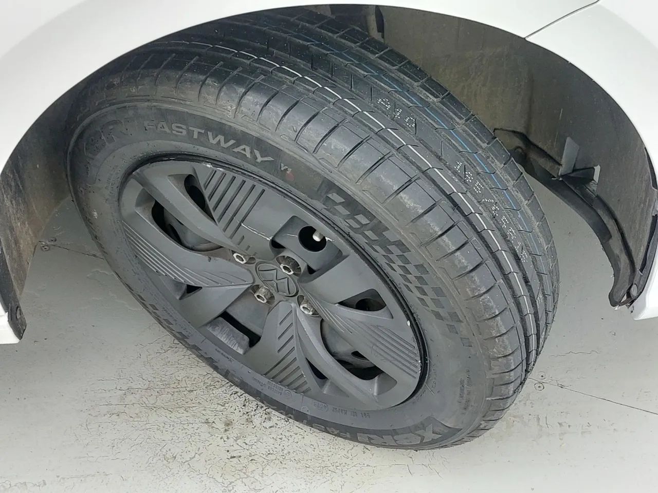 Volkswagen Polo Track 1.0 Flex 12V 5p, foto 13 de 18