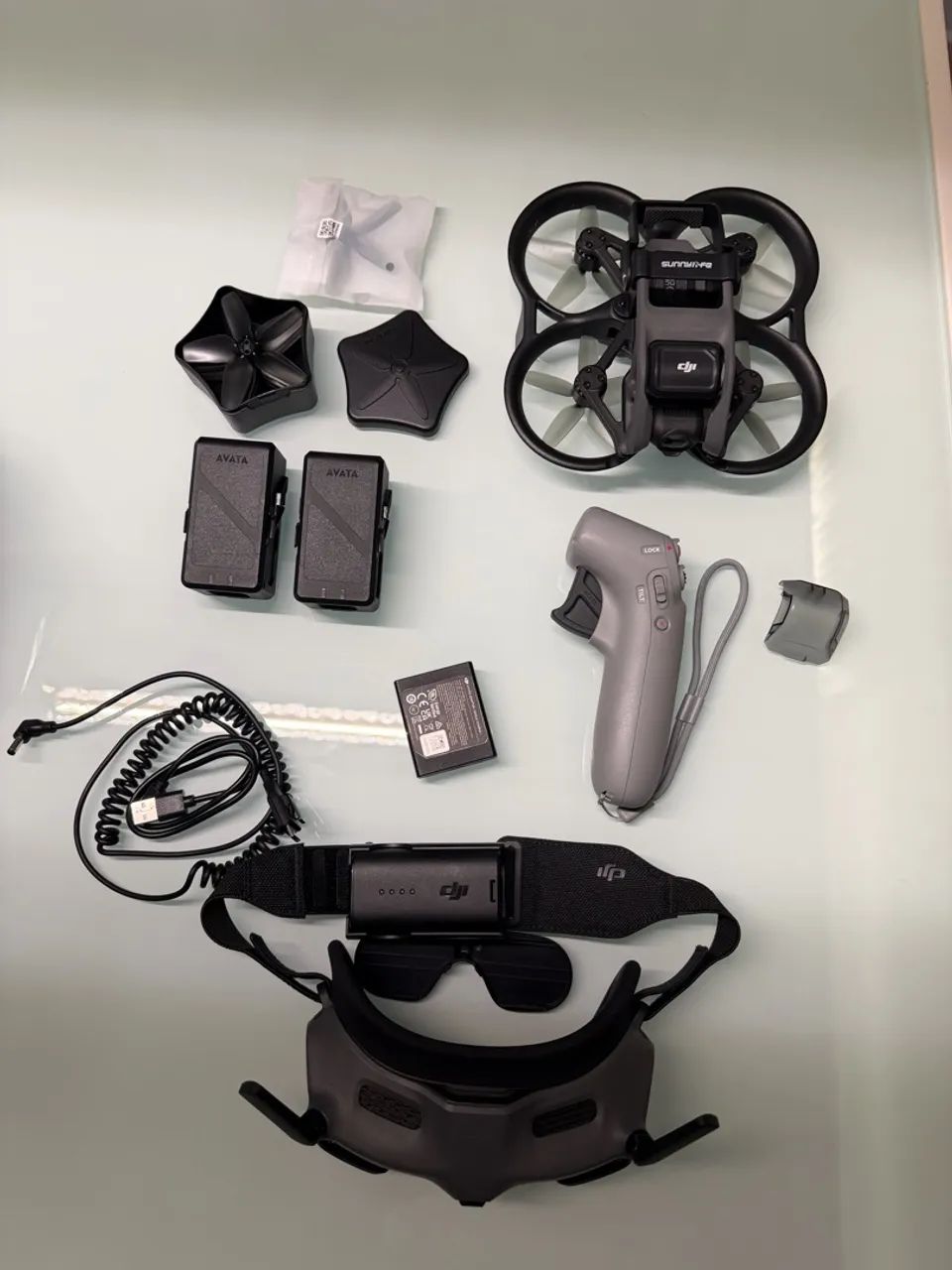 Drone DJI Avata 1 pouco uso com duas baterias - Foto 3