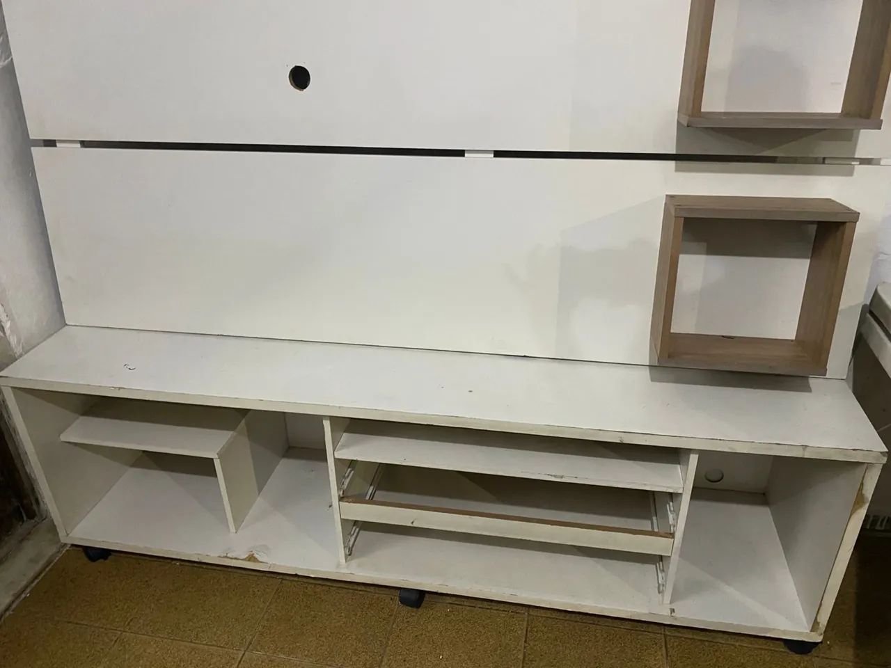 Rack with Panel471883680171304964