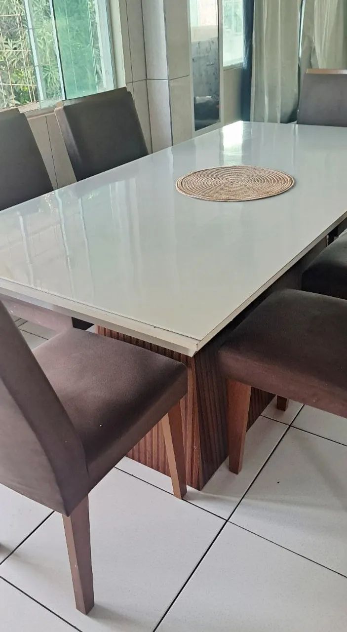 Mesa de Jantar com Tampo de Vidro + 6 Cadeiras Estofadas - Excelente Estado - Foto 2