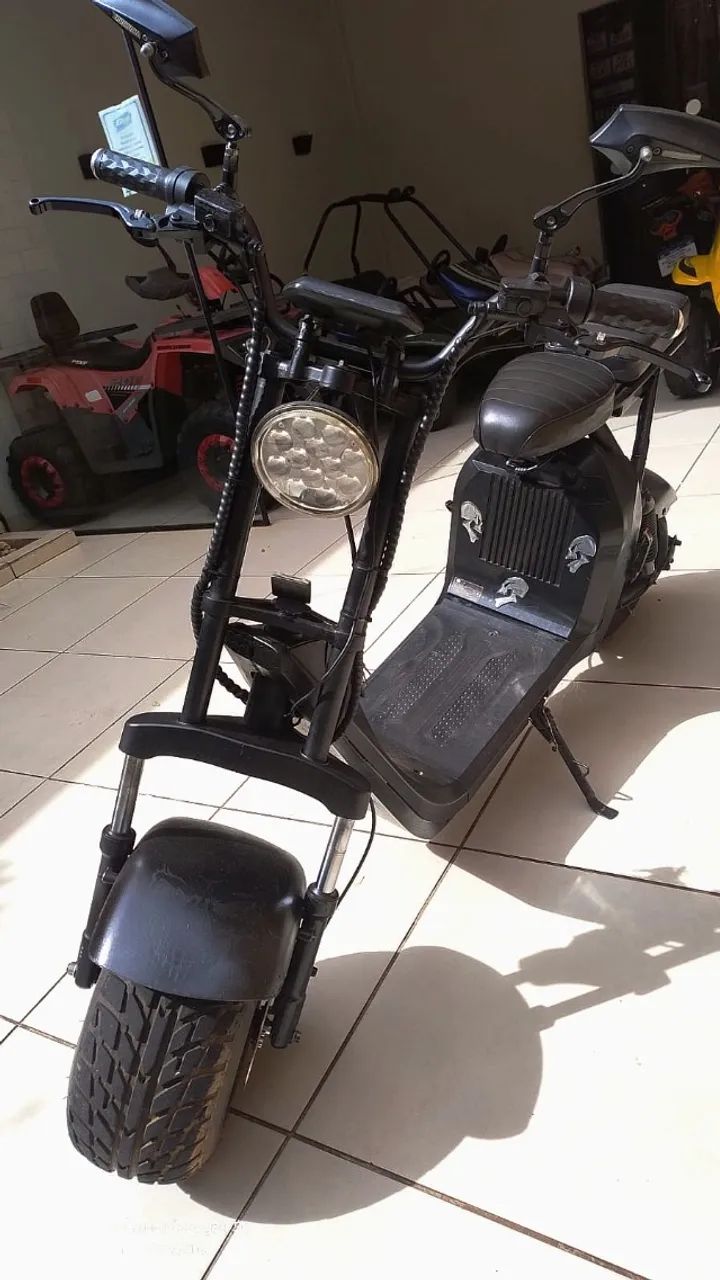 Scooter elétrica 2000w - COM BATERIA NOVA 