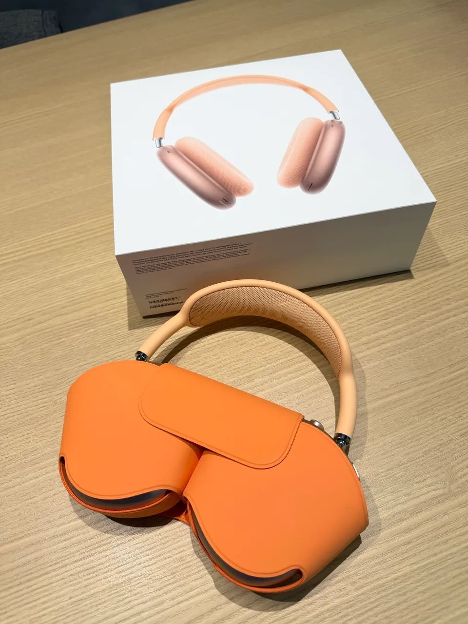 AirPods Max Laranja USB-C - Original, Caixa Completa, Pouquíssimo
