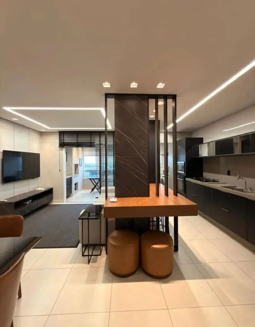 ALUGO APARTAMENTO NO EDIFÍCIO FELICITÁ