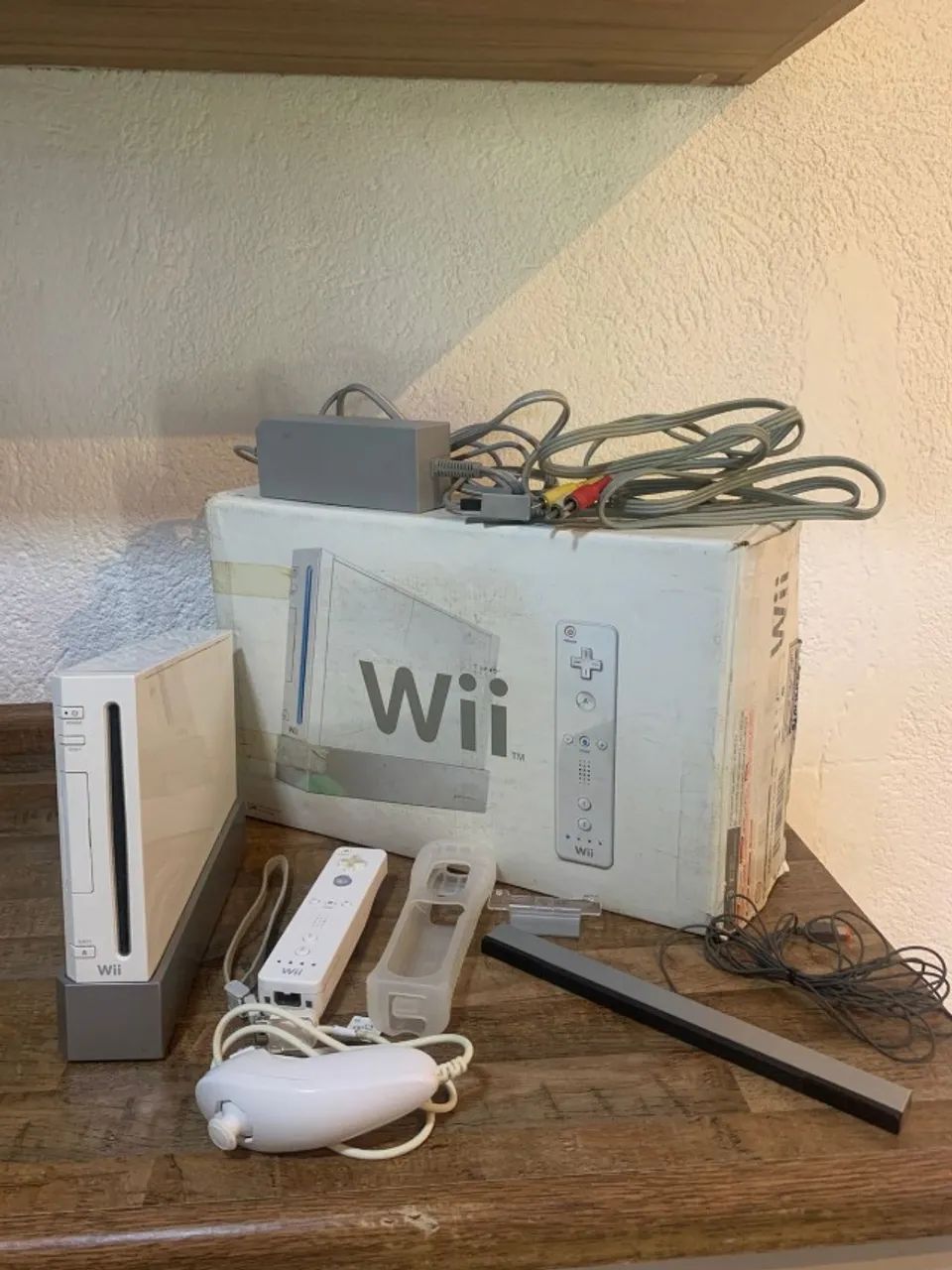 Nintendo Wii completo, acessórios e caixa original