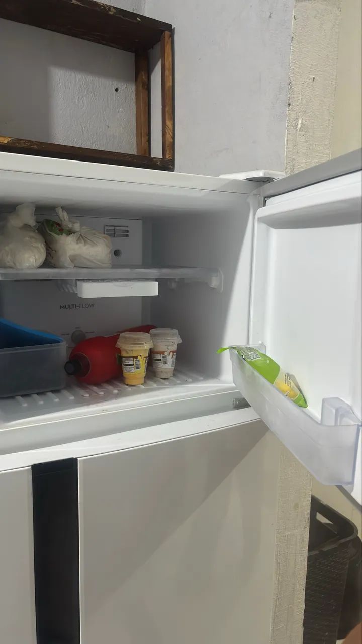 Geladeira Eletrolux 310L - Foto 2