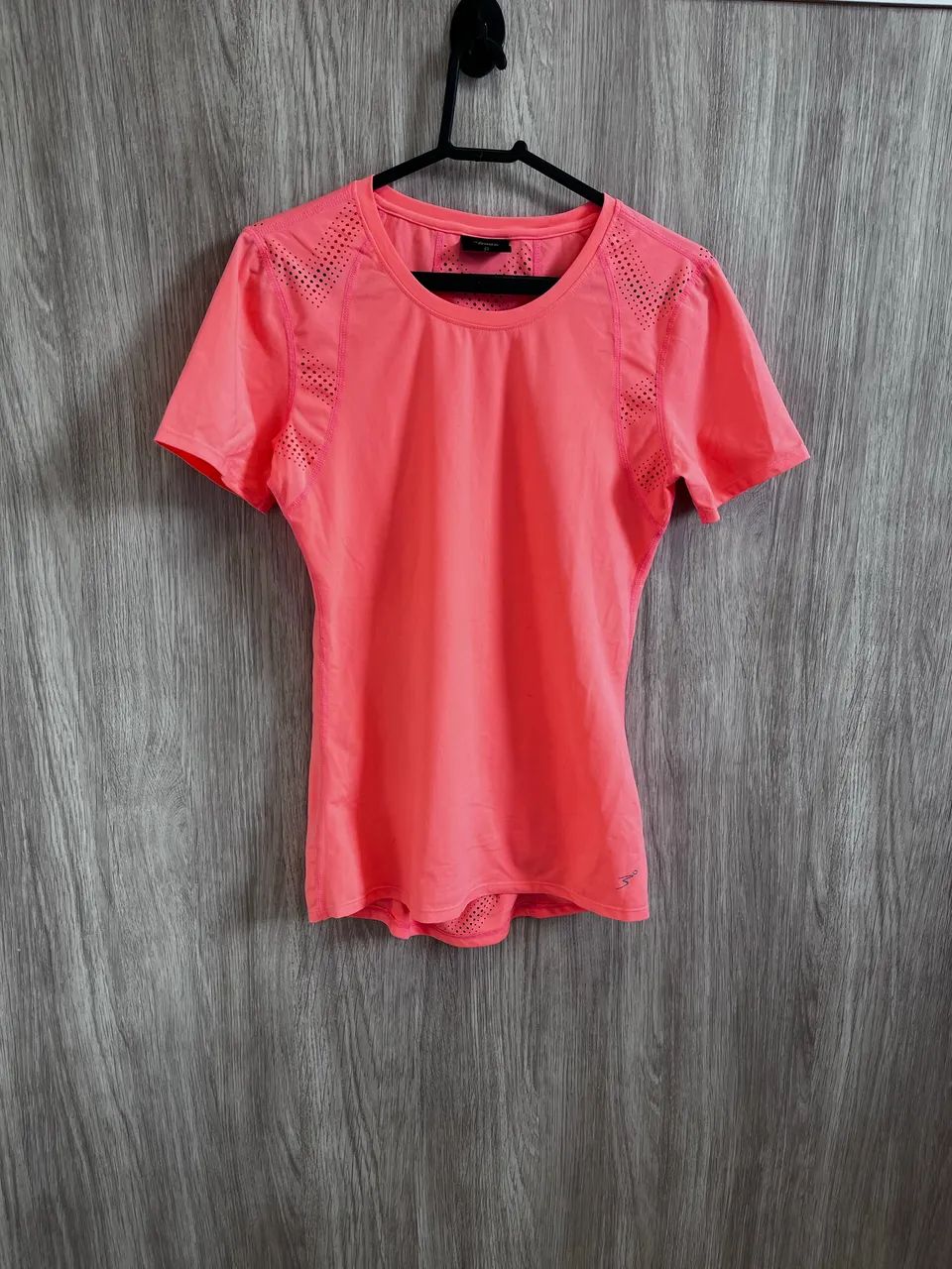 Blusa academia 