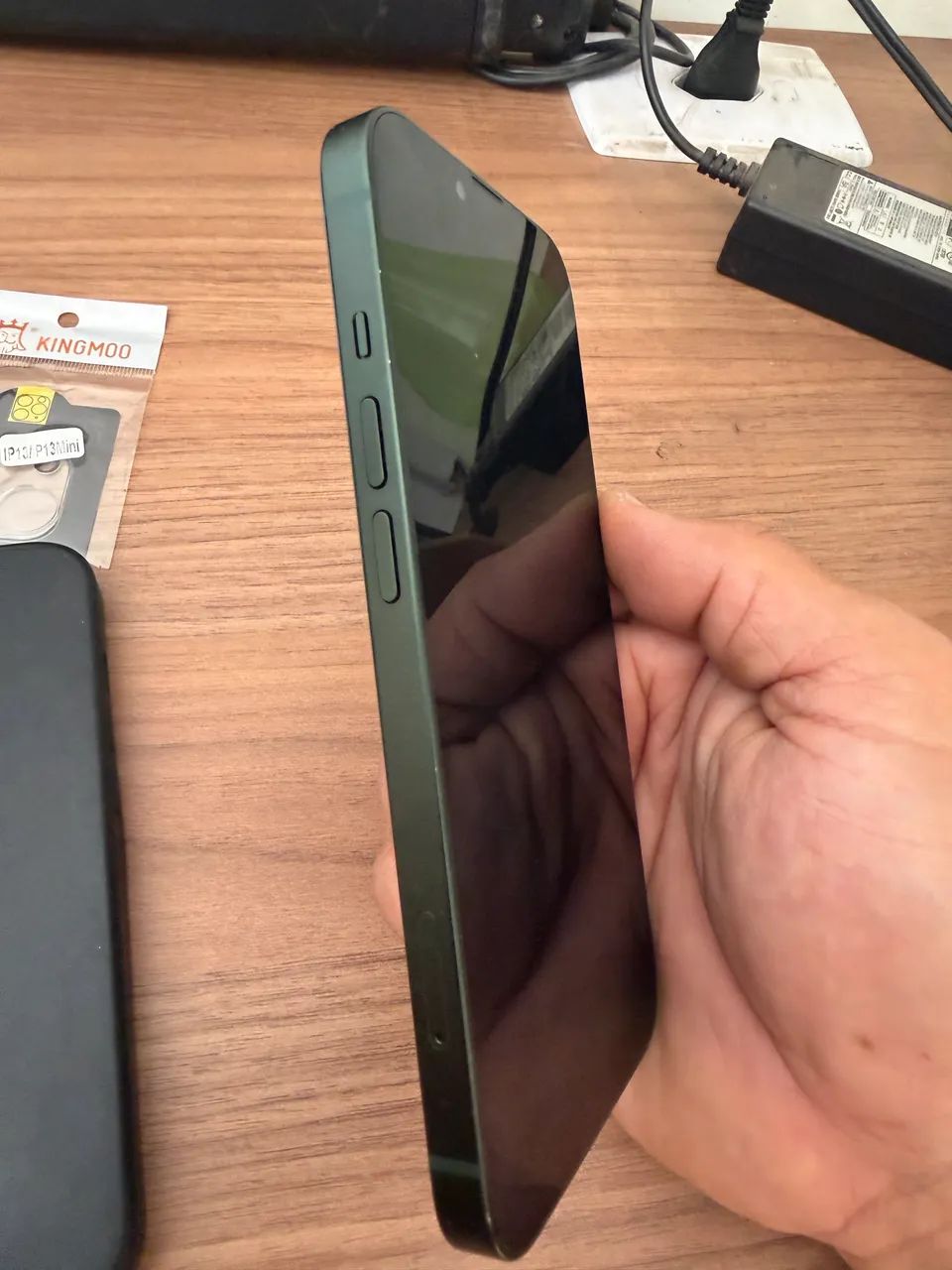 iPhone 13 impecável 